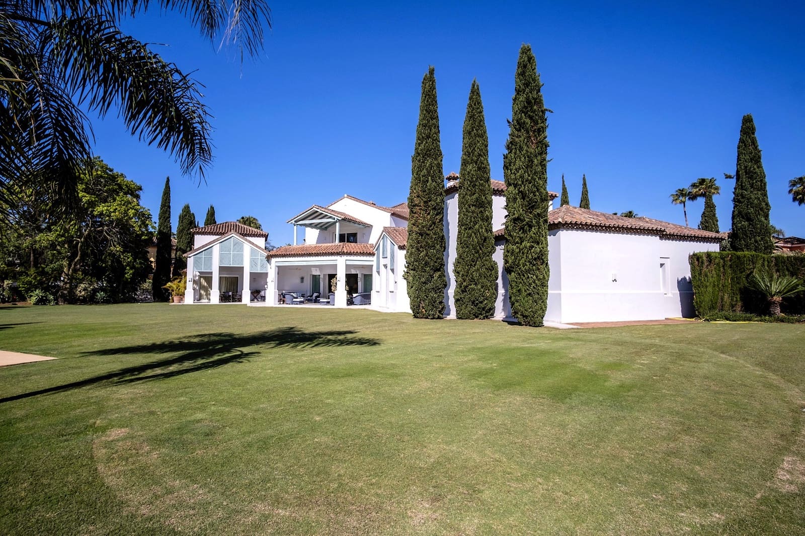 7 soveværelse Villa til salg i Guadalmina med swimmingpool garage - € 6.990.000 (Ref: 8464351)