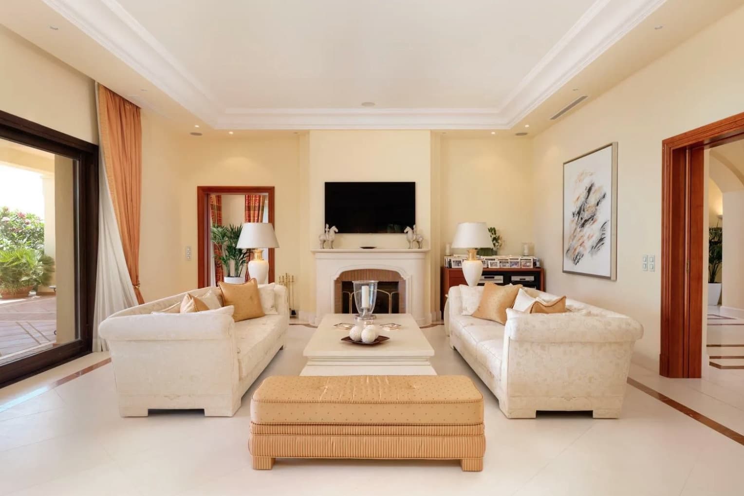 5 slaapkamer Villa te koop in Golden Mile met zwembad garage - € 5.900.000 (Ref: 8464352)