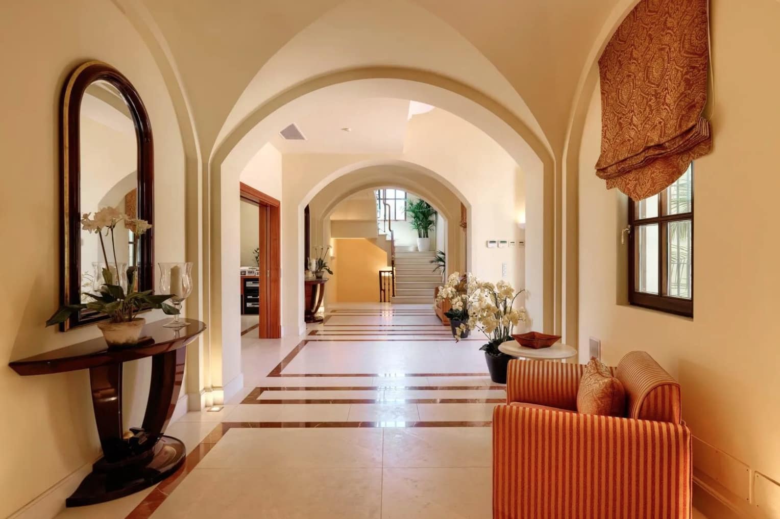 5 slaapkamer Villa te koop in Golden Mile met zwembad garage - € 5.900.000 (Ref: 8464352)