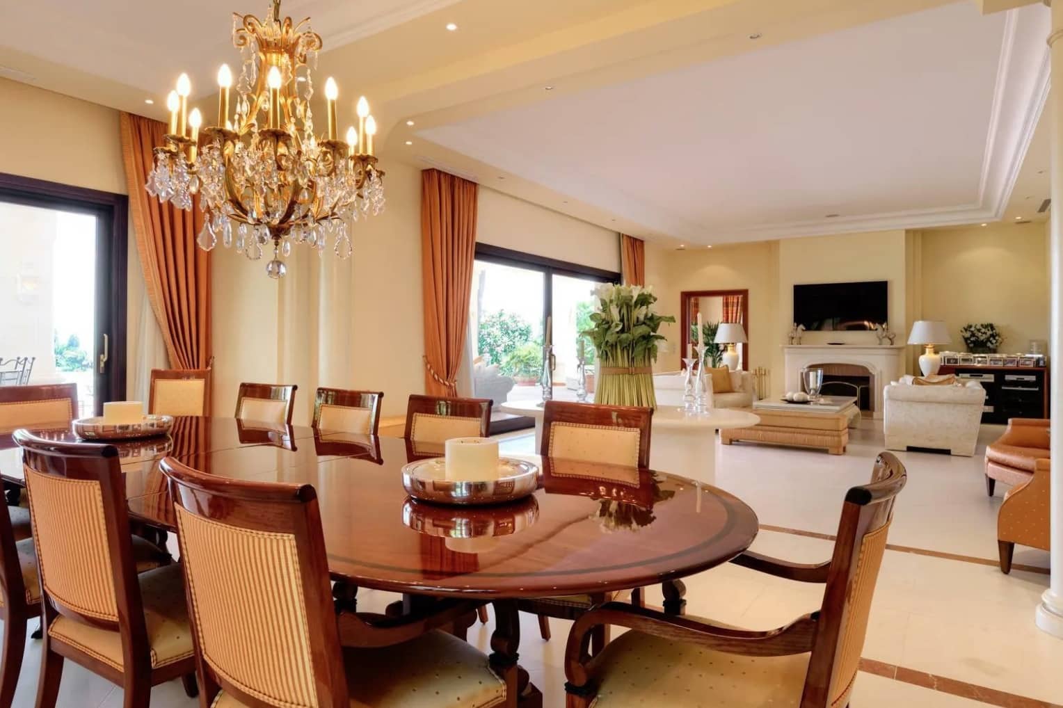 5 slaapkamer Villa te koop in Golden Mile met zwembad garage - € 5.900.000 (Ref: 8464352)