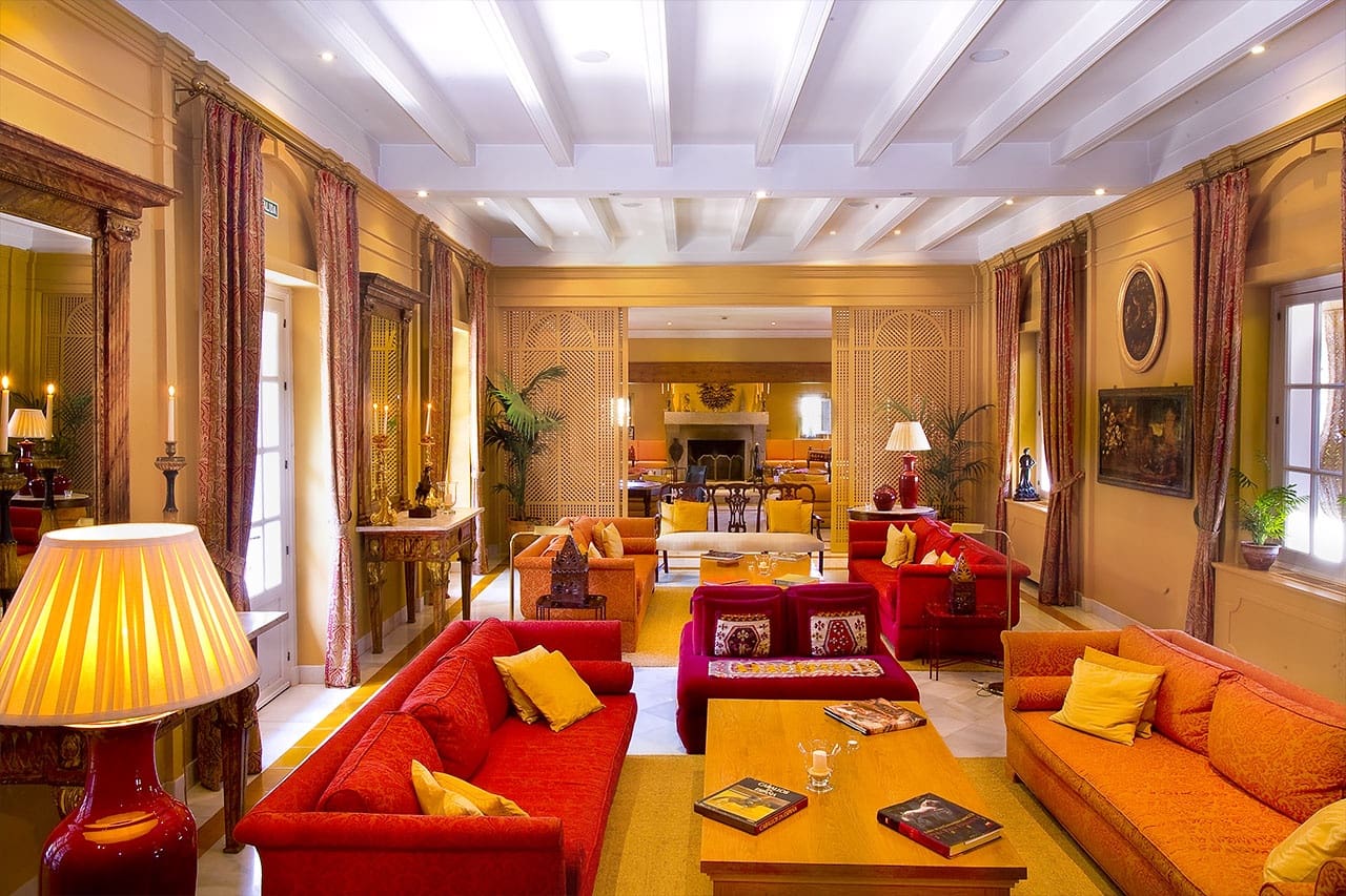 26 soveværelse Finca/Landehus til salg i Sevilla by med swimmingpool garage - € 18.000.000 (Ref: 8464356)