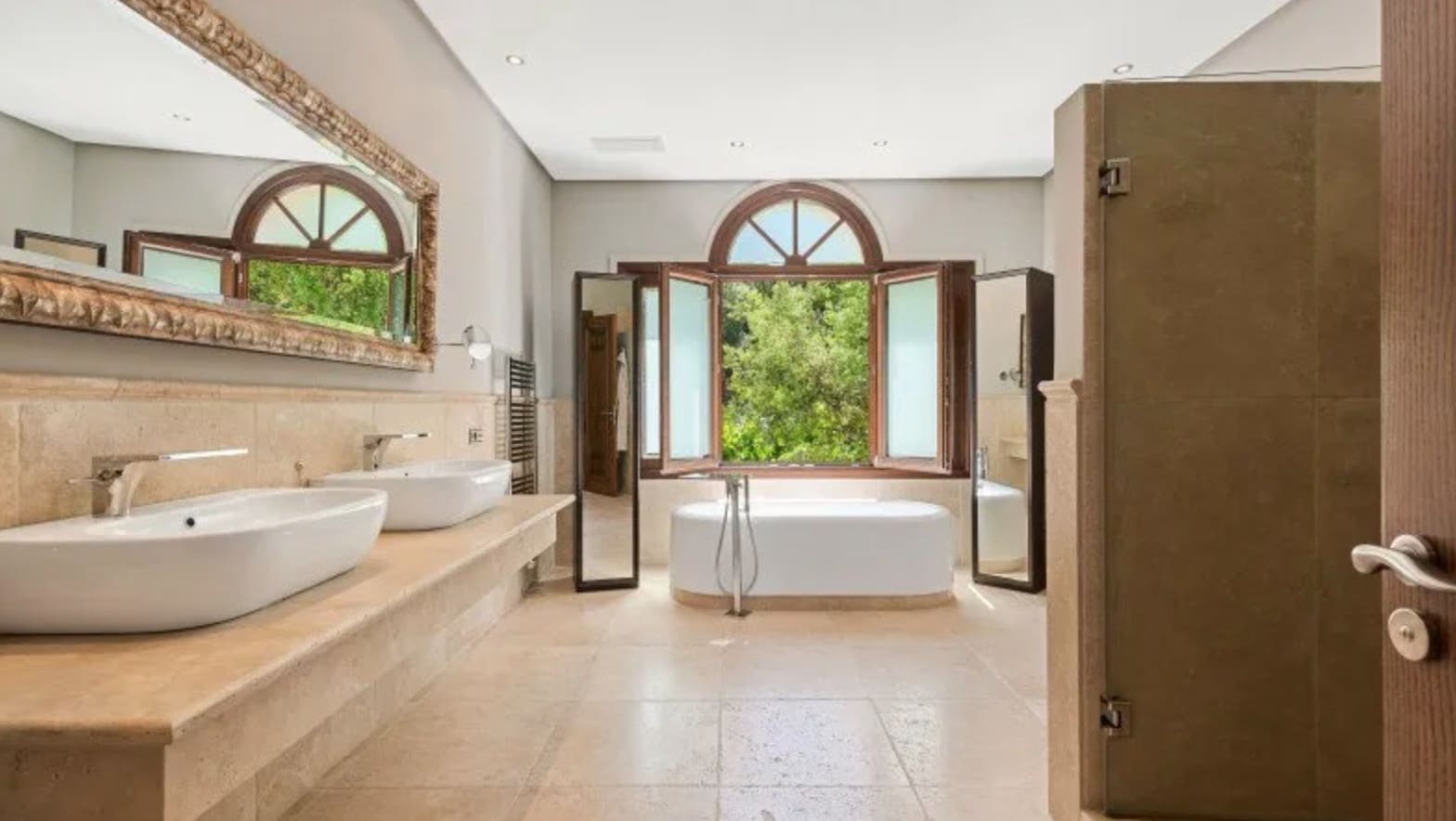 6 slaapkamer Villa te koop in Marbella met zwembad garage - € 3.800.000 (Ref: 8464357)