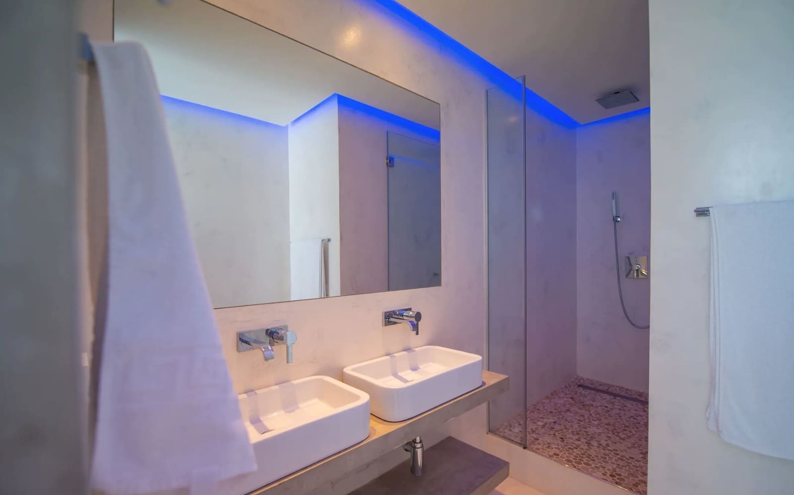 6 soveværelse Villa til salg i Cala Tarida med swimmingpool garage - € 5.500.000 (Ref: 8464359)