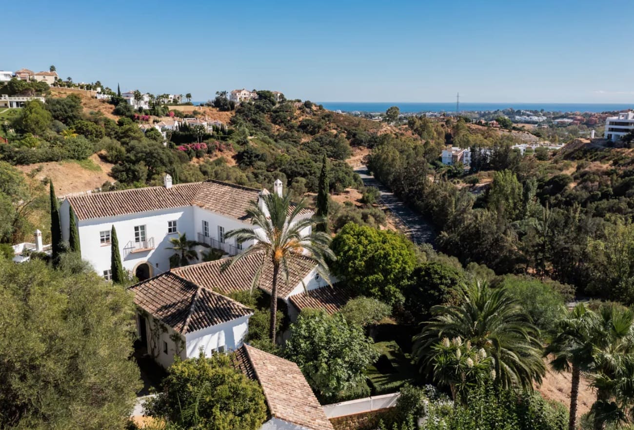 5 soverom Villa til salgs i Marbella med svømmebasseng garasje - € 2 700 000 (Ref: 8464360)