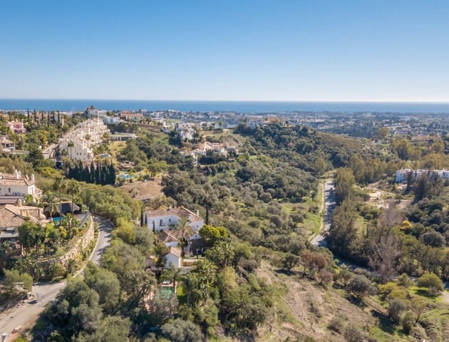 5 soverom Villa til salgs i Marbella med svømmebasseng garasje - € 2 700 000 (Ref: 8464360)