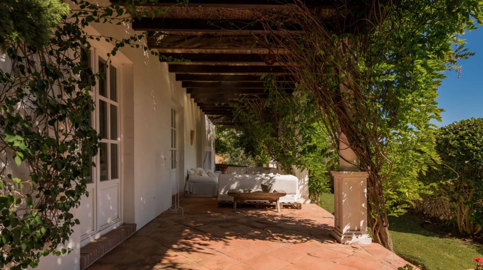 5 soverom Villa til salgs i Marbella med svømmebasseng garasje - € 2 700 000 (Ref: 8464360)