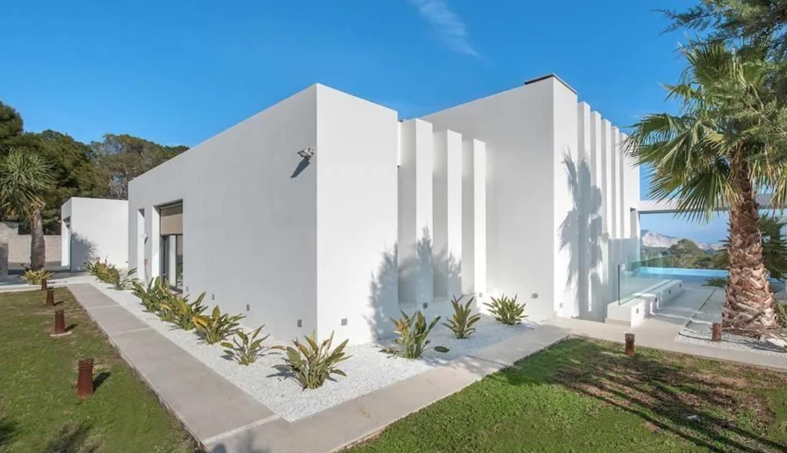 6 quarto Moradia para venda em Es Cubells com piscina garagem - 7 000 000 € (Ref: 8464361)