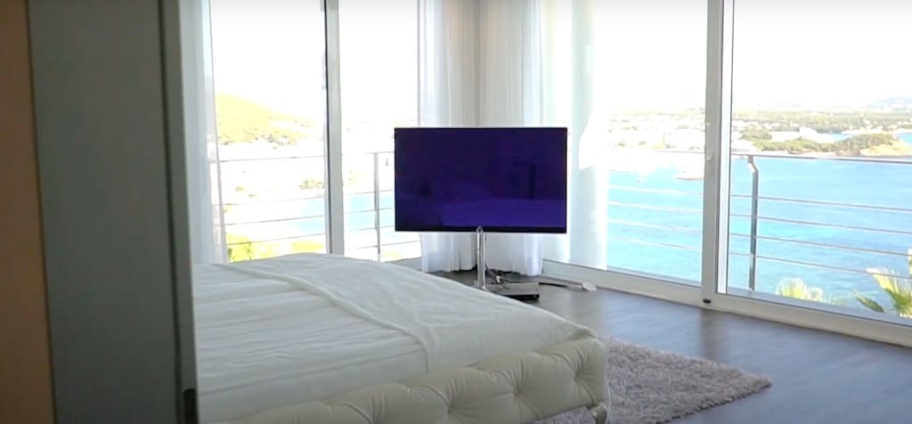 6 soveværelse Villa til salg i Santa Eulalia / Santa Eularia med swimmingpool garage - € 6.500.000 (Ref: 8464362)