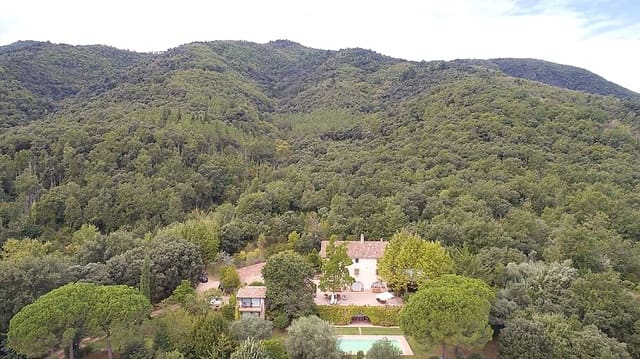 10 chambre Finca/Maison de Campagne à vendre à Anglès avec piscine garage - 1 700 000 € (Ref: 8464363)