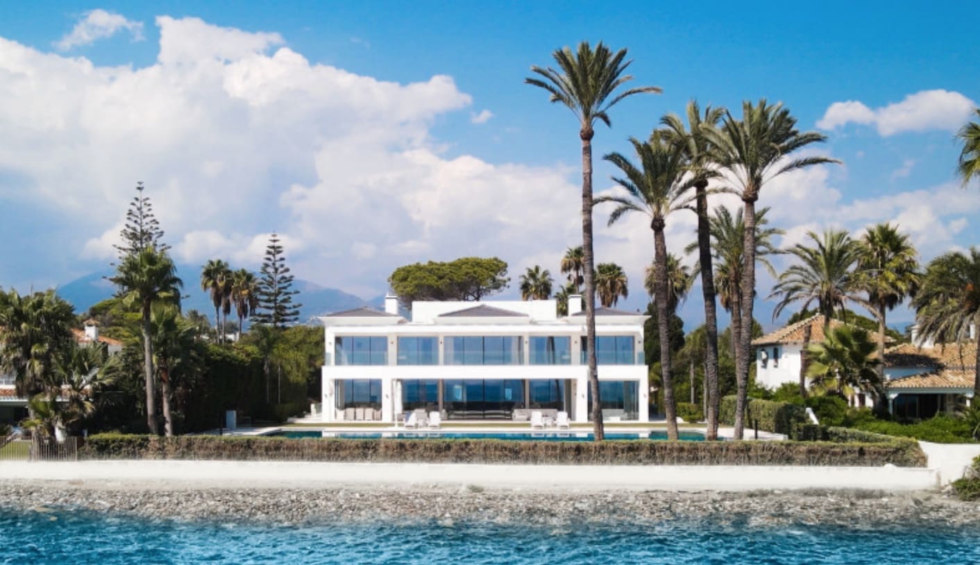 9 bedroom Villa for sale in Marbella with pool garage - € 12,000,000 (Ref: 8464364)