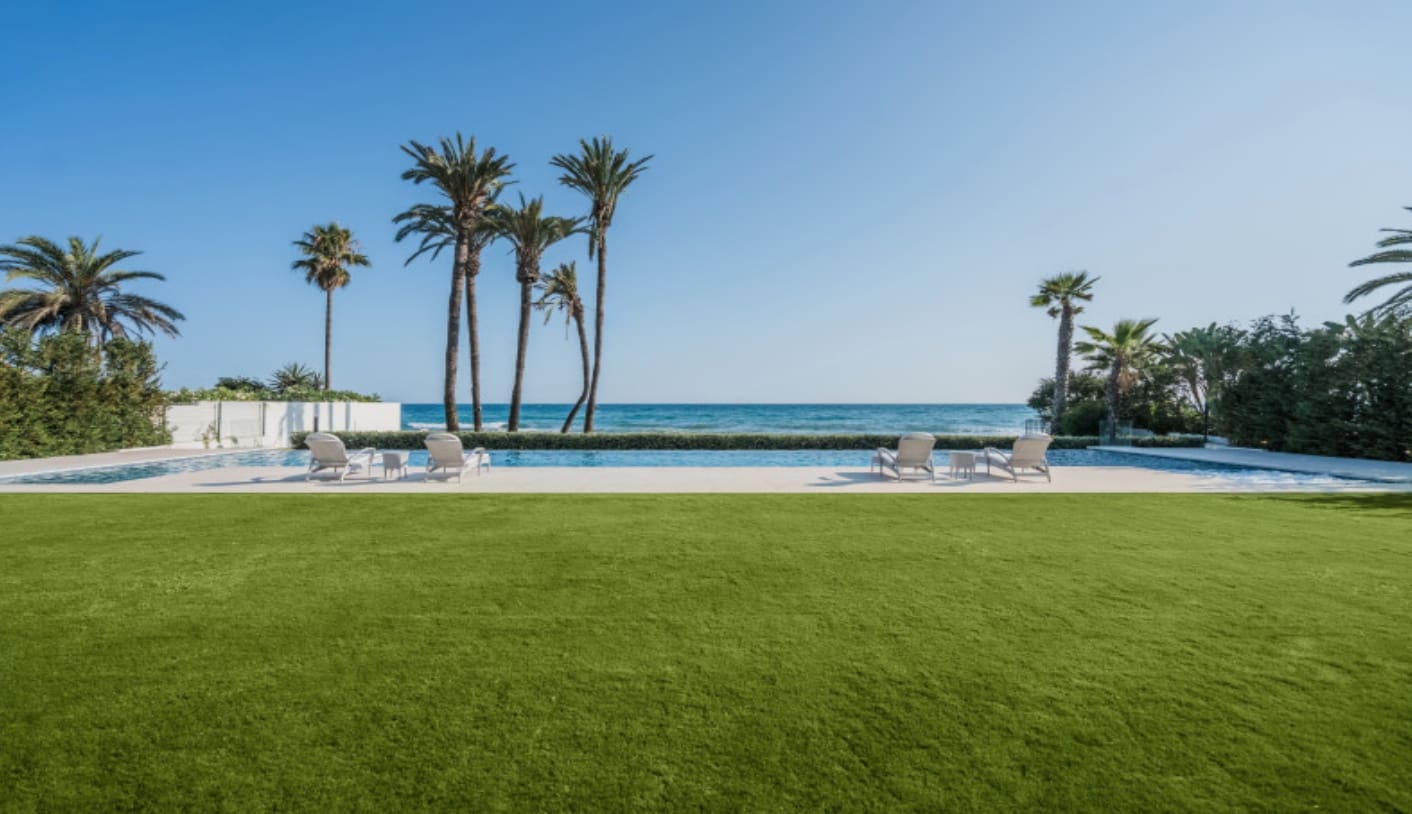 9 bedroom Villa for sale in Marbella with pool garage - € 12,000,000 (Ref: 8464364)