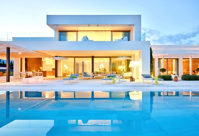 5 soverom Villa til salgs i Marbella med svømmebasseng garasje - € 6 900 000 (Ref: 8464365)