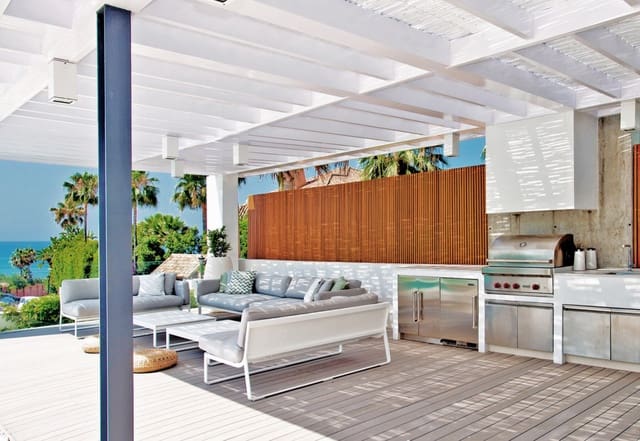 5 soverom Villa til salgs i Marbella med svømmebasseng garasje - € 6 900 000 (Ref: 8464365)