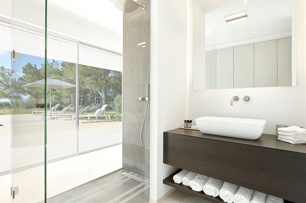 6 soveværelse Villa til salg i Es Cubells med swimmingpool garage - € 5.450.000 (Ref: 8464372)