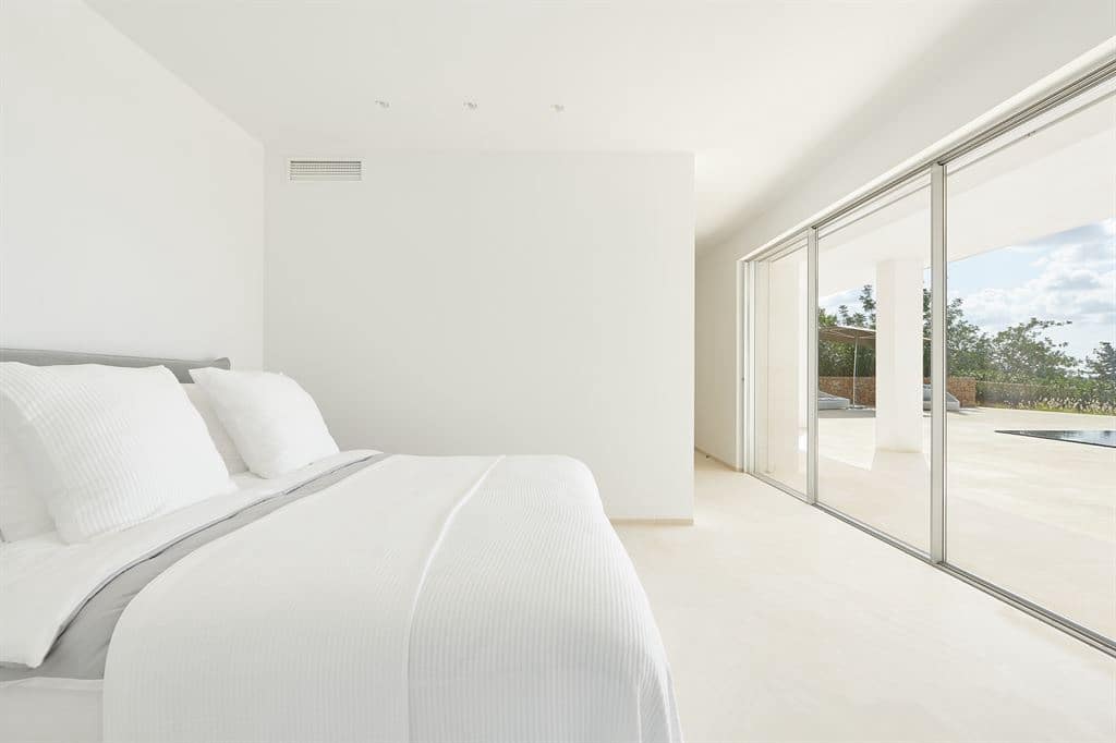 6 soveværelse Villa til salg i Es Cubells med swimmingpool garage - € 5.450.000 (Ref: 8464372)