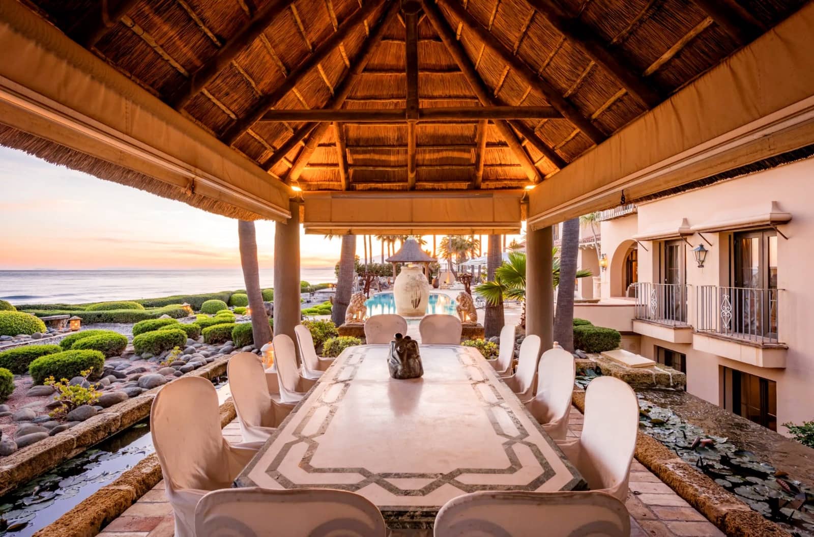 7 soveværelse Villa til salg i Bahia de Marbella med swimmingpool garage - € 20.000.000 (Ref: 8464373)