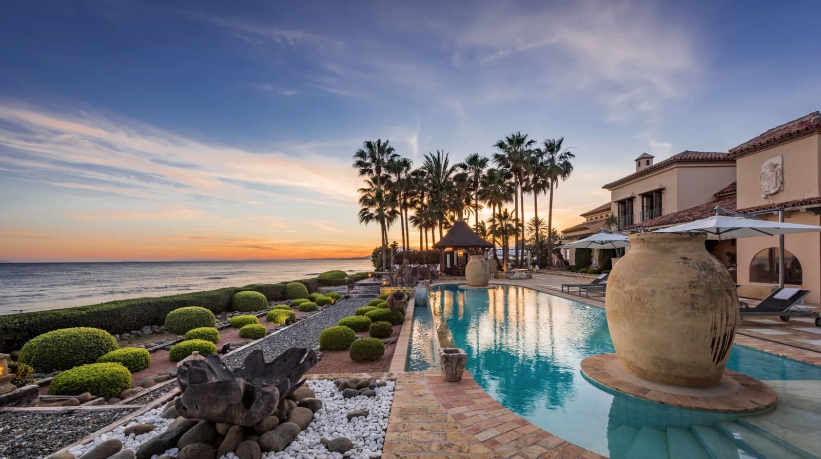 7 soveværelse Villa til salg i Bahia de Marbella med swimmingpool garage - € 20.000.000 (Ref: 8464373)