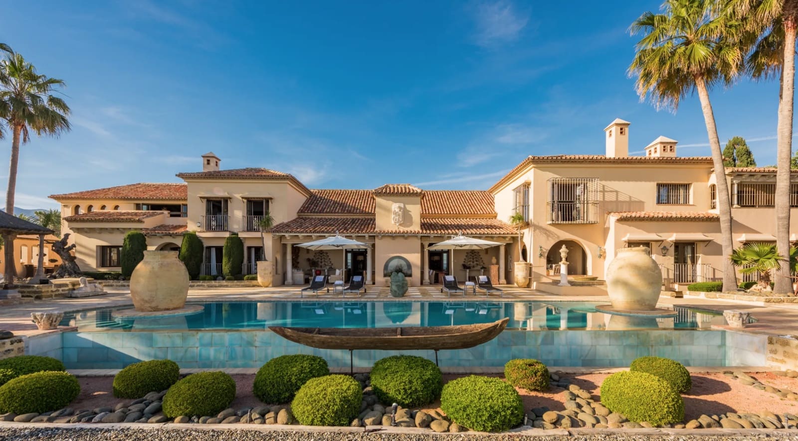 7 soveværelse Villa til salg i Bahia de Marbella med swimmingpool garage - € 20.000.000 (Ref: 8464373)