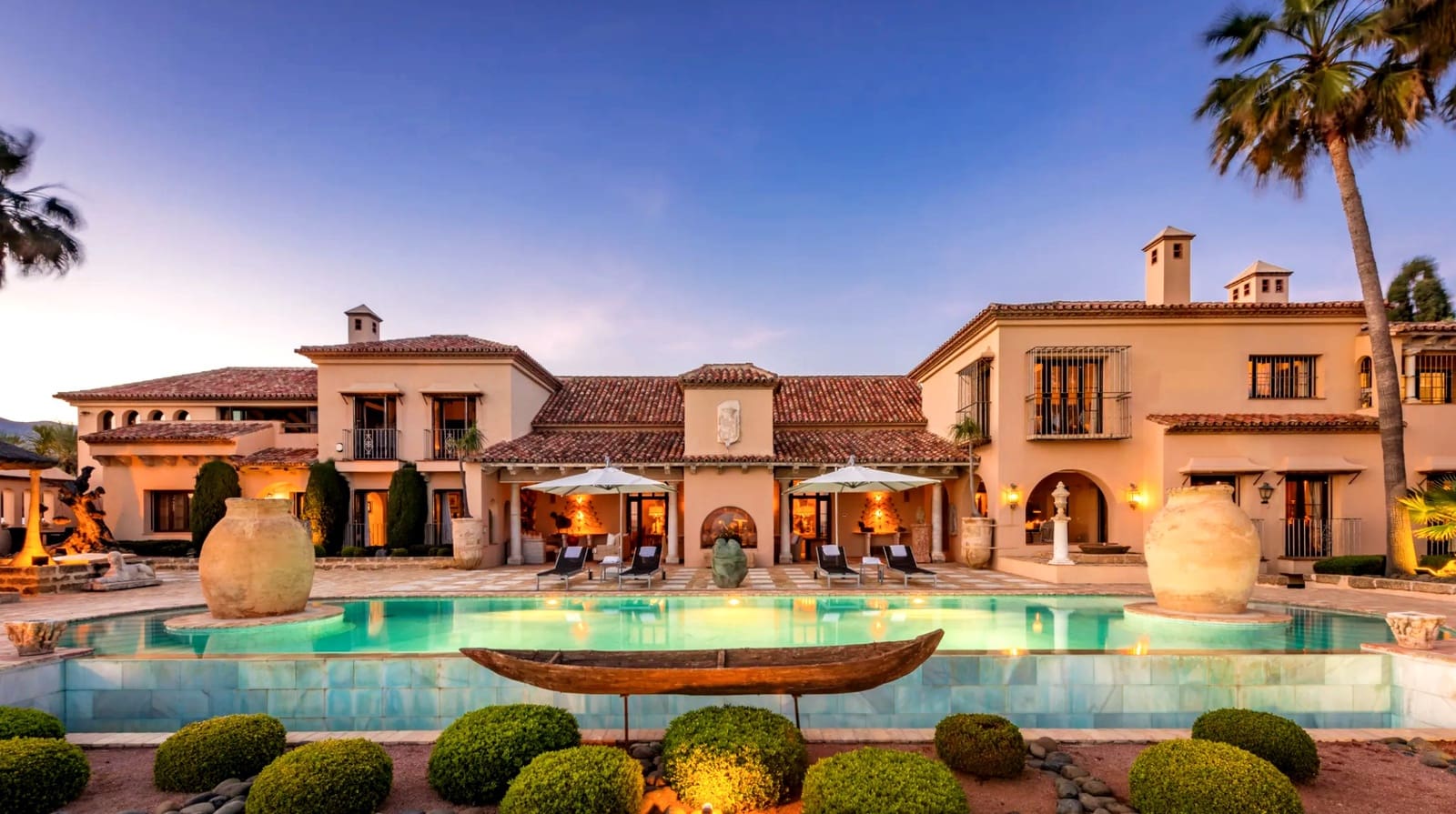 7 soveværelse Villa til salg i Bahia de Marbella med swimmingpool garage - € 20.000.000 (Ref: 8464373)