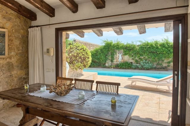 6 slaapkamer Huis te koop in Pals met zwembad garage - € 1.575.000 (Ref: 8464376)