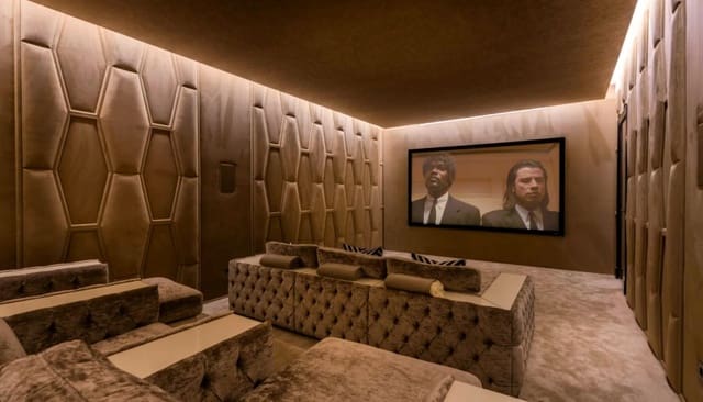 5 slaapkamer Villa te koop in Marbella met zwembad garage - € 16.800.000 (Ref: 8464377)