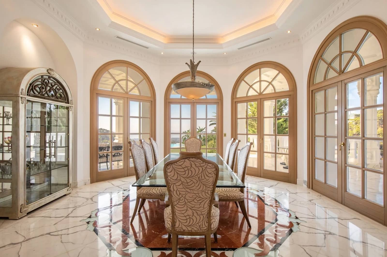 7 bedroom Villa for sale in Marbella with pool garage - € 13,700,000 (Ref: 8464378)