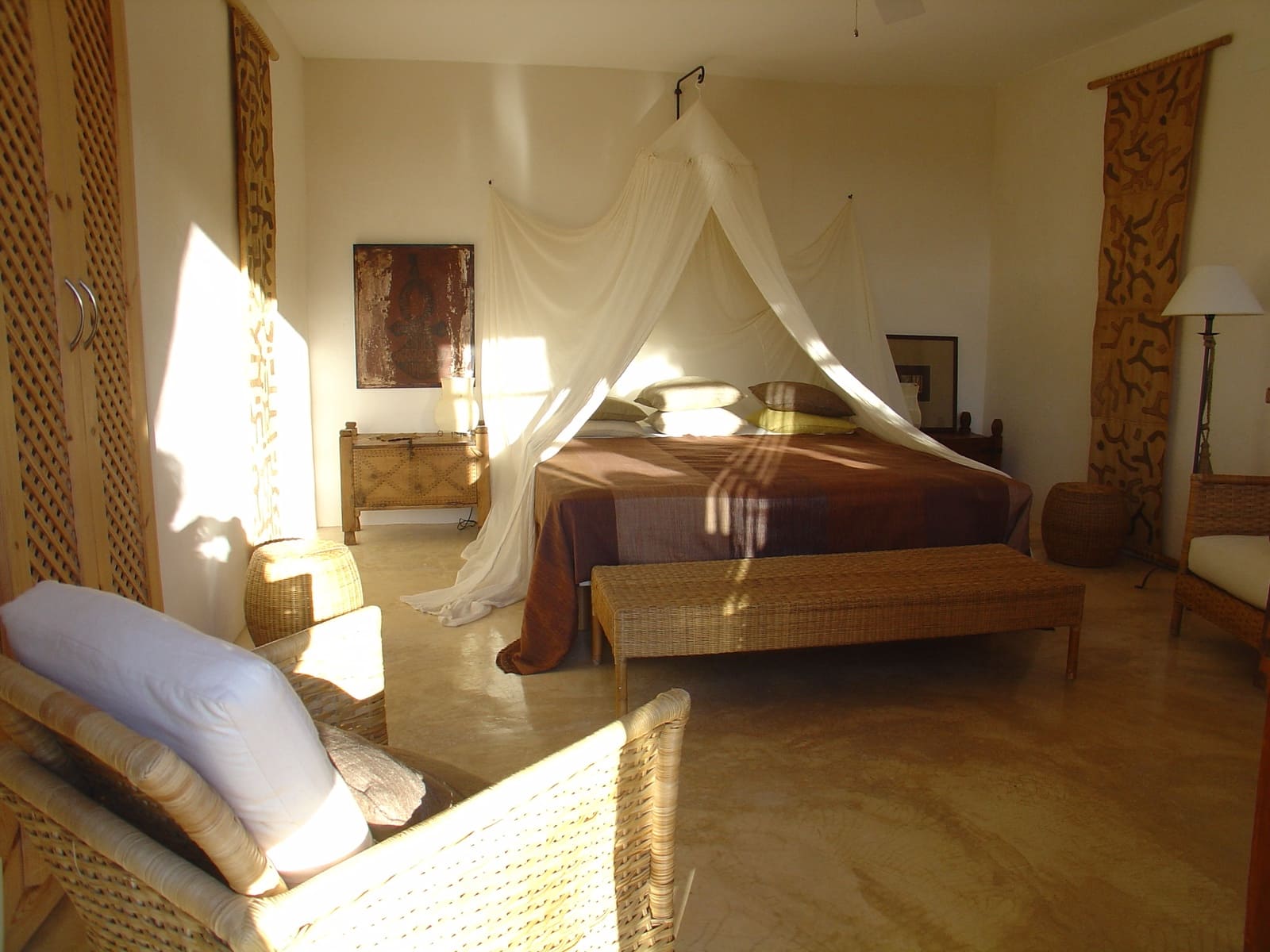 11 soveværelse Finca/Landehus til salg i Besalu med swimmingpool garage - € 2.250.000 (Ref: 8464381)