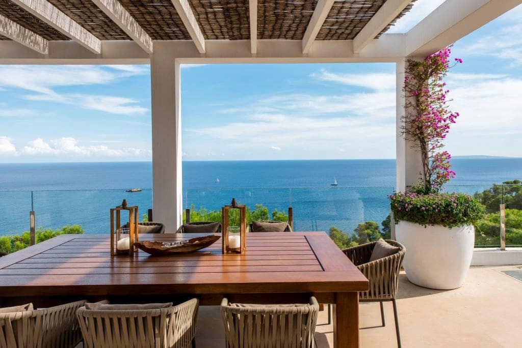 6 quarto Moradia para venda em Cap Martinet com piscina garagem - 11 400 000 € (Ref: 8464382)