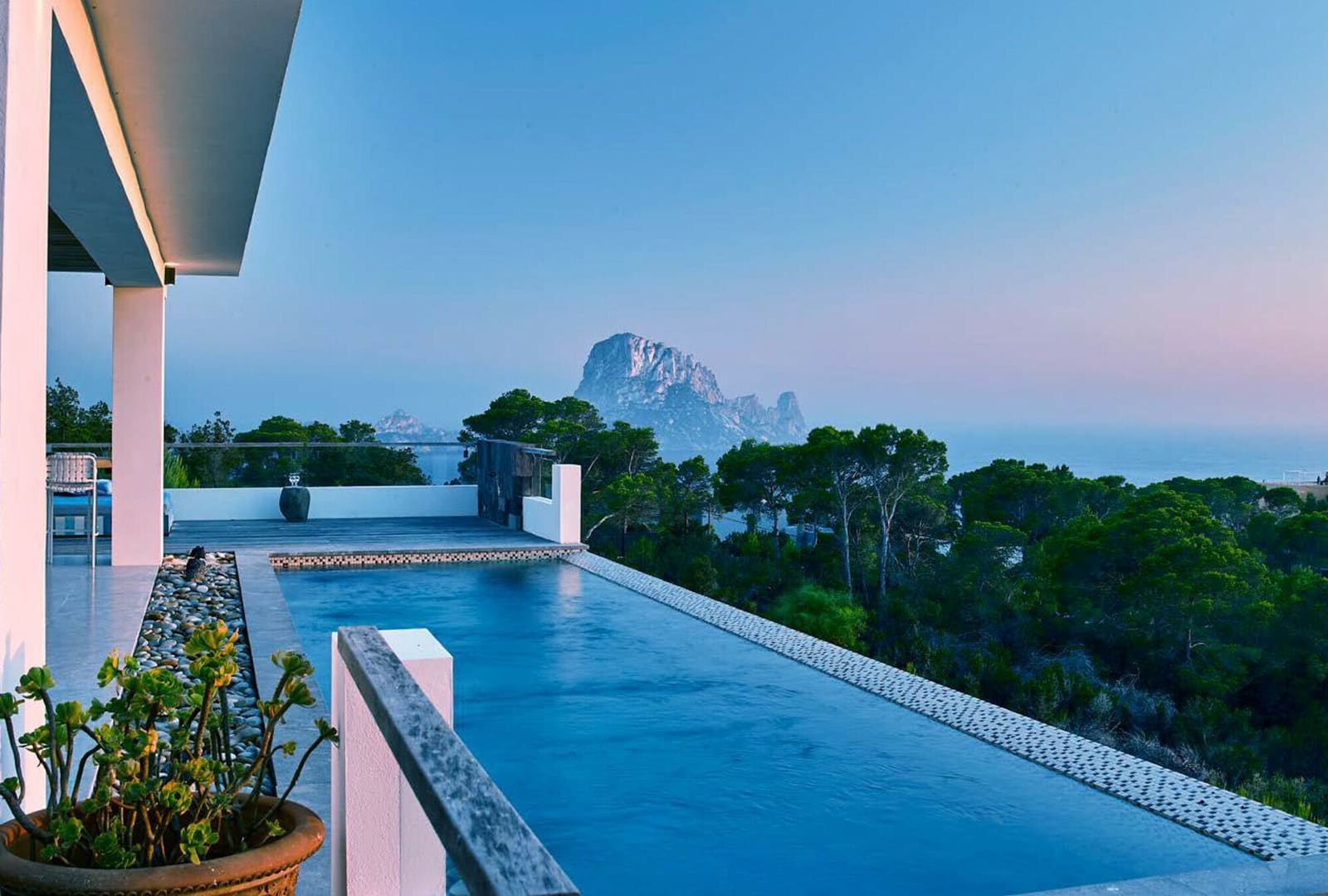 5 soveværelse Villa til salg i Ibiza by med swimmingpool garage - € 6.300.000 (Ref: 8464383)