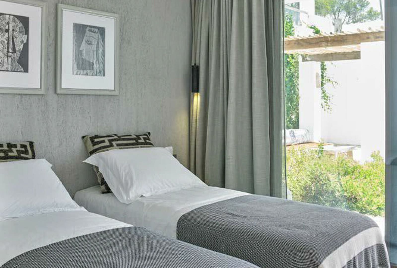 5 soveværelse Villa til salg i Ibiza by med swimmingpool garage - € 6.300.000 (Ref: 8464383)