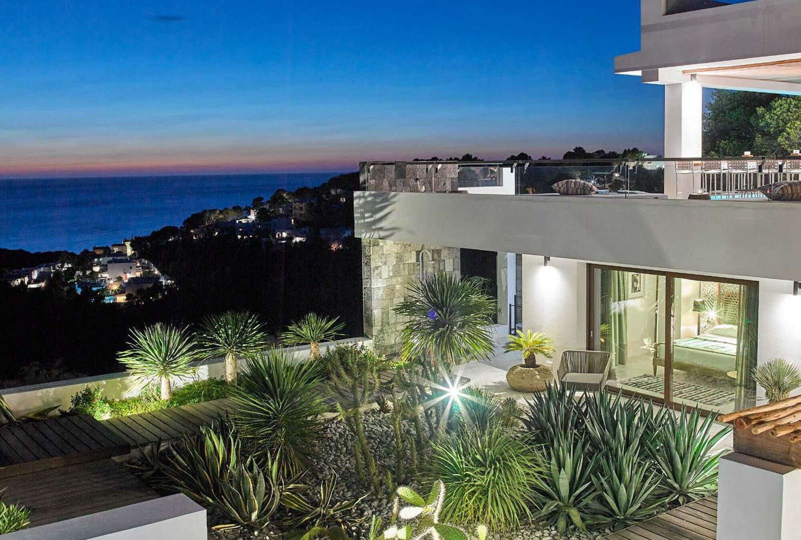 5 soveværelse Villa til salg i Ibiza by med swimmingpool garage - € 6.300.000 (Ref: 8464383)