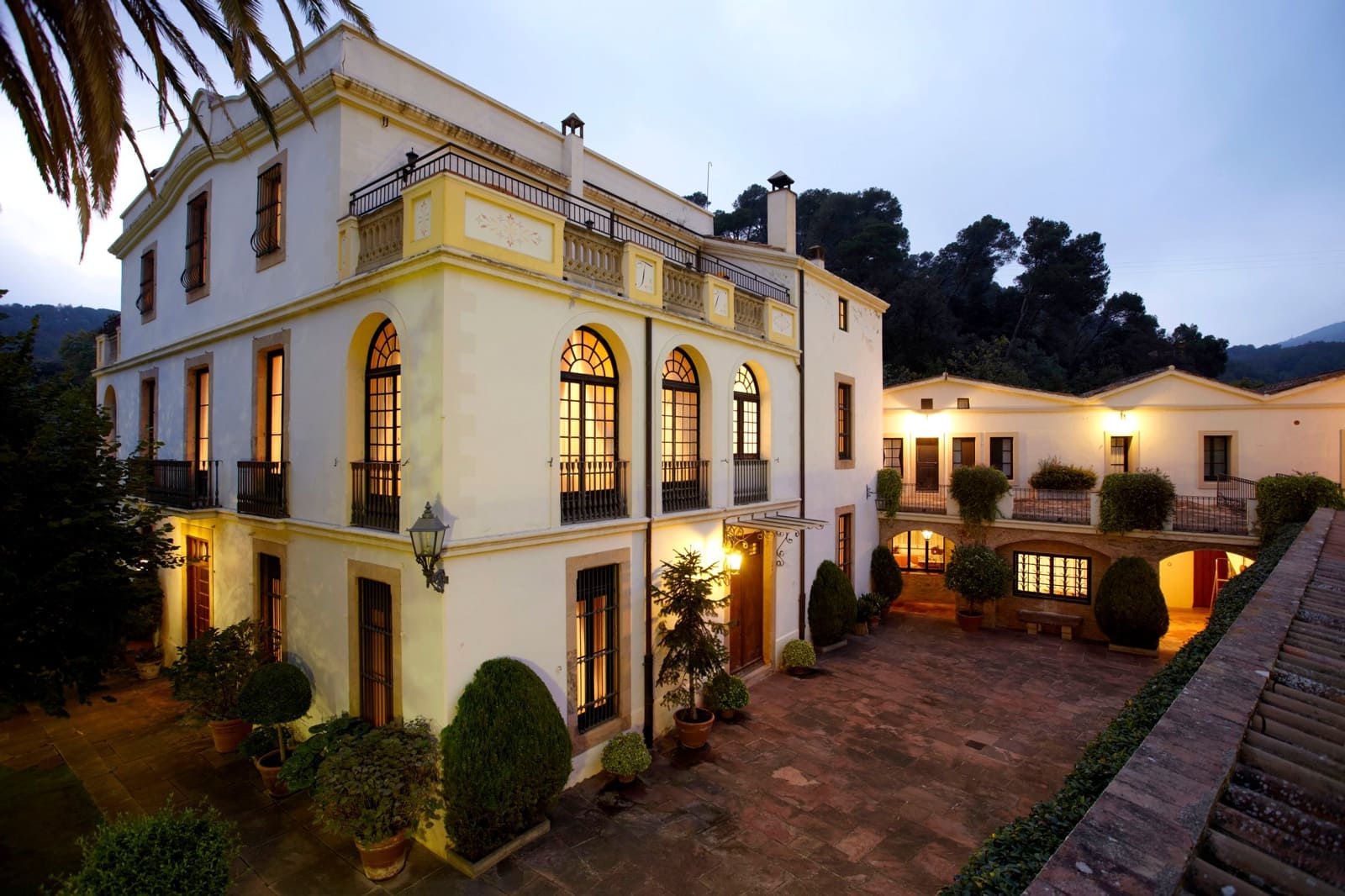 13 soveværelse Finca/Landehus til salg i Barcelona by med swimmingpool garage - € 5.000.000 (Ref: 8464384)