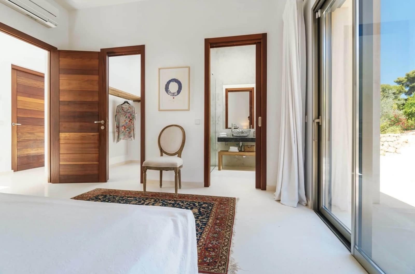 6 soverom Villa til salgs i Sant Antoni de Portmany med svømmebasseng garasje - € 11 000 000 (Ref: 8464385)