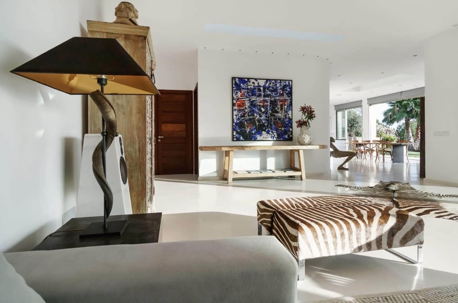 6 soverom Villa til salgs i Sant Antoni de Portmany med svømmebasseng garasje - € 11 000 000 (Ref: 8464385)