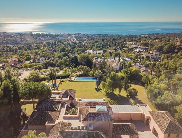 5 makuuhuone Huvila myytävänä paikassa Marbella mukana uima-altaan 
autotalli - 14 500 000 € (Ref: 8464387)