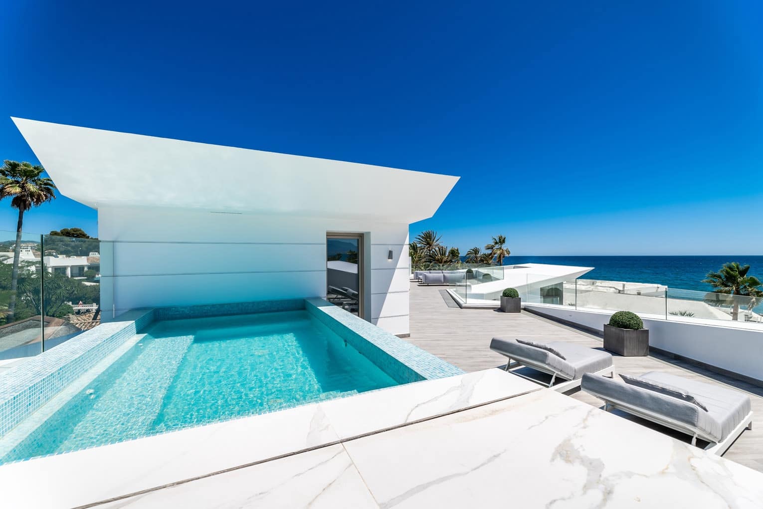 6 makuuhuone Huvila myytävänä paikassa Marbella mukana uima-altaan 
autotalli - 11 750 000 € (Ref: 8464388)