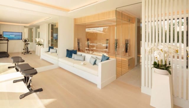 5 soverom Villa til salgs i Marbella med svømmebasseng garasje - € 8 900 000 (Ref: 8464389)