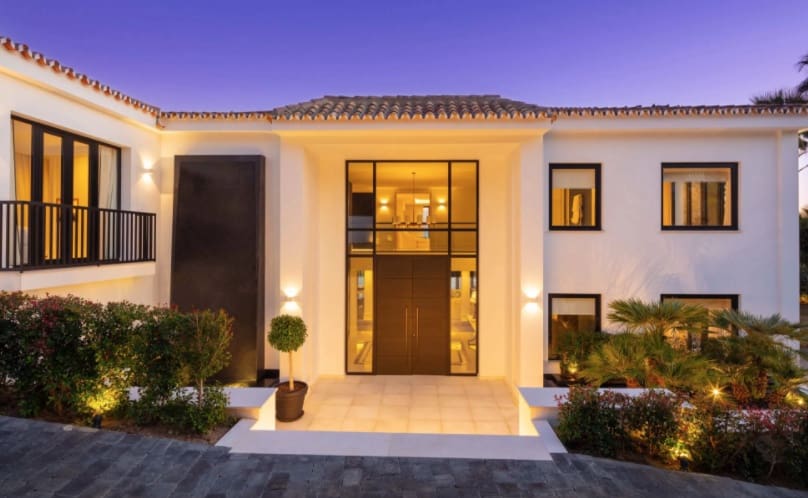 5 soverom Villa til salgs i Marbella med svømmebasseng garasje - € 8 900 000 (Ref: 8464389)