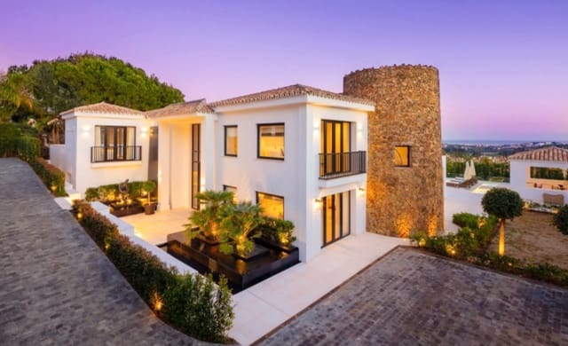 5 soverom Villa til salgs i Marbella med svømmebasseng garasje - € 8 900 000 (Ref: 8464389)