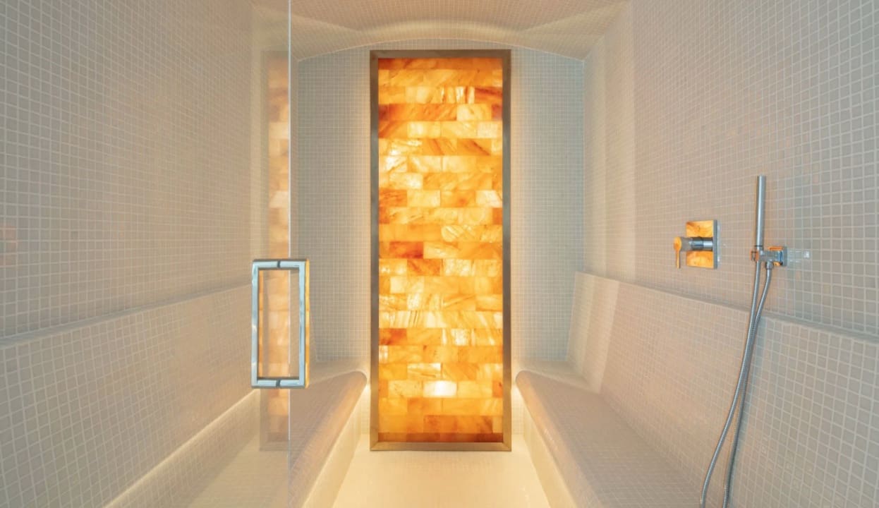 5 soverom Villa til salgs i Marbella med svømmebasseng garasje - € 8 900 000 (Ref: 8464389)