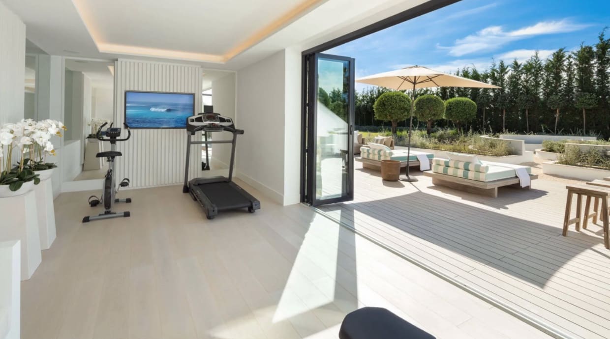 5 soverom Villa til salgs i Marbella med svømmebasseng garasje - € 8 900 000 (Ref: 8464389)