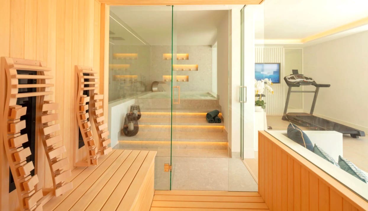 5 soverom Villa til salgs i Marbella med svømmebasseng garasje - € 8 900 000 (Ref: 8464389)