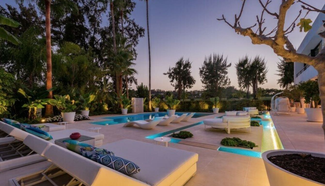 5 soverom Villa til salgs i Marbella med svømmebasseng garasje - € 7 200 000 (Ref: 8464393)