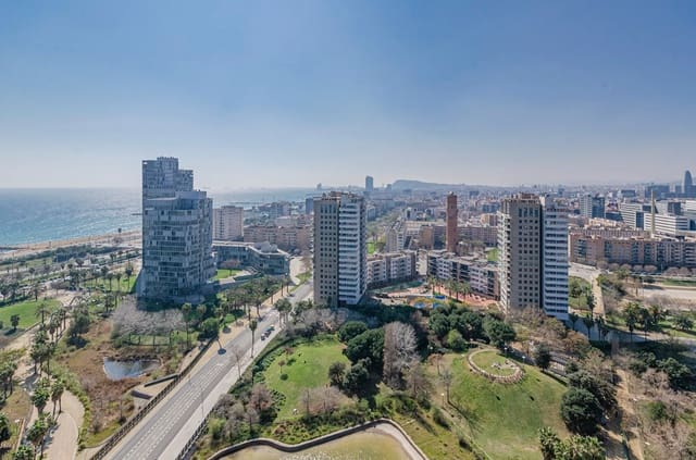 2 quarto Penthouse para venda em Barcelona cidade com piscina garagem - 3 250 000 € (Ref: 8464394)