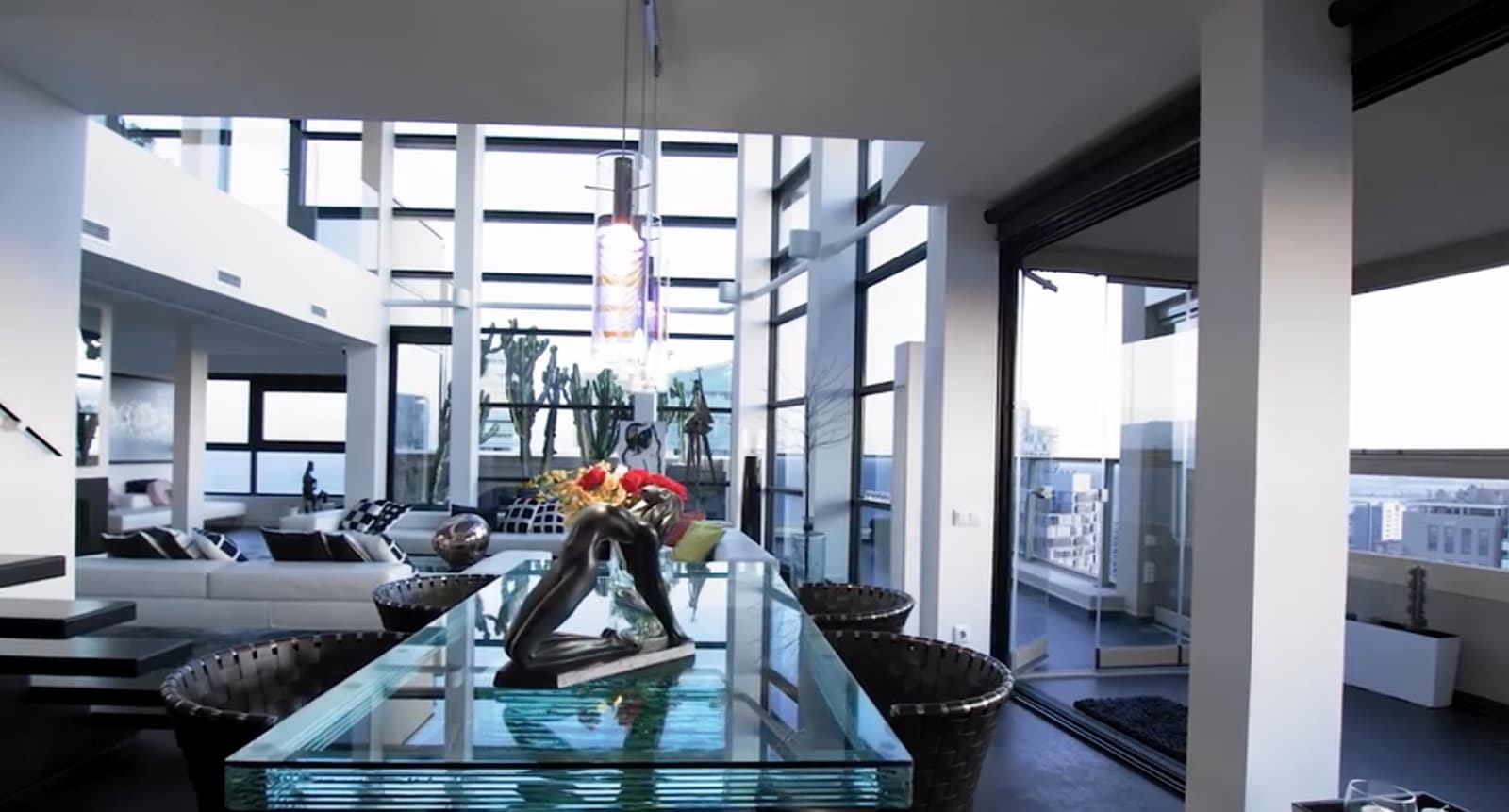 2 soveværelse Penthouse til salg i Barcelona by med swimmingpool garage - € 3.250.000 (Ref: 8464394)