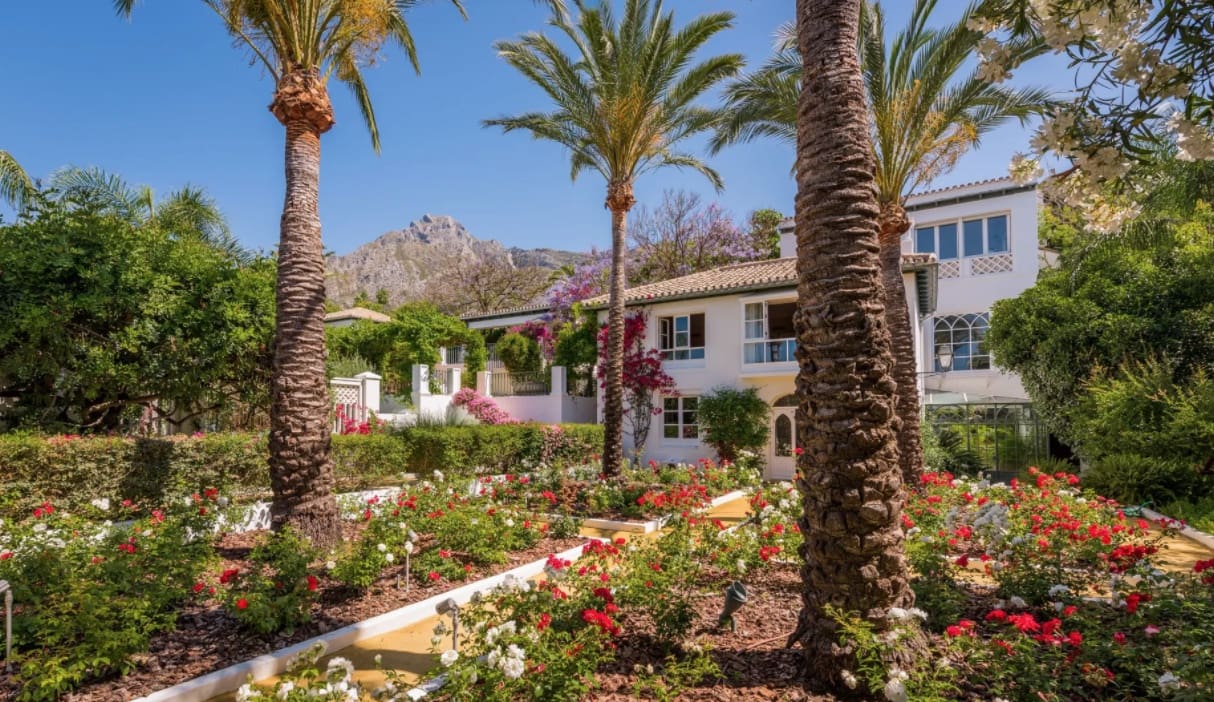 6 makuuhuone Huvila myytävänä paikassa Marbella mukana uima-altaan 
autotalli - 7 200 000 € (Ref: 8464404)