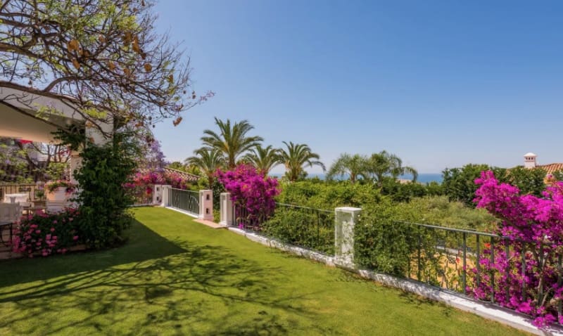 6 makuuhuone Huvila myytävänä paikassa Marbella mukana uima-altaan 
autotalli - 7 200 000 € (Ref: 8464404)