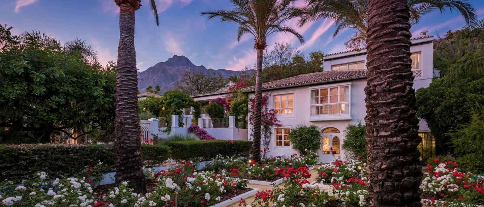 6 makuuhuone Huvila myytävänä paikassa Marbella mukana uima-altaan 
autotalli - 7 200 000 € (Ref: 8464404)