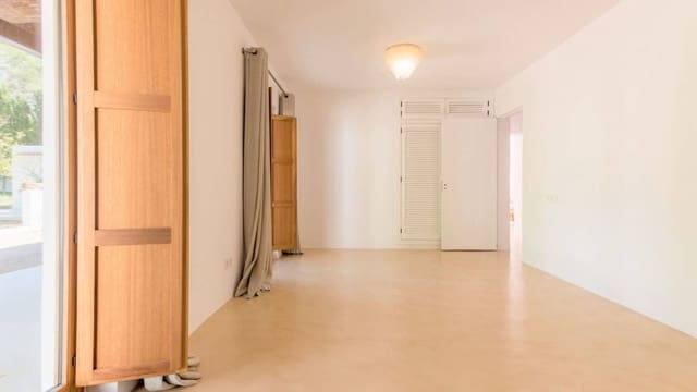 4 sypialnia Willa na sprzedaż w Santa Gertrudis de Fruitera, Santa Eulalia / Santa Eularia z basenem garażem - 2 850 000 € (Ref: 8464406)