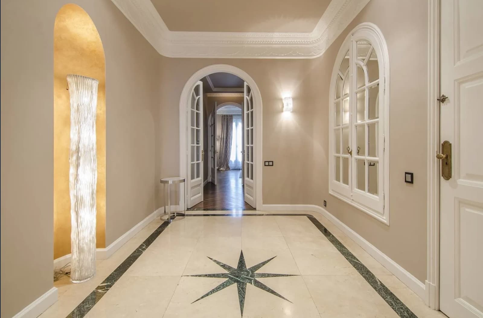 3 bedroom Apartment for sale in Barcelona city with garage - € 2,950,000 (Ref: 8464409)